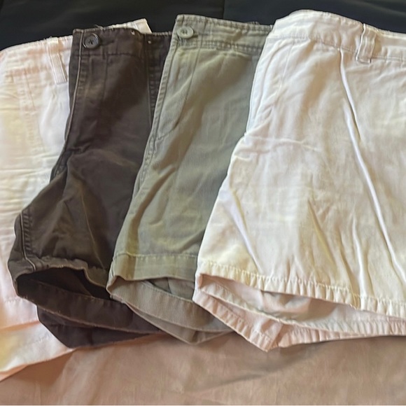 Old Navy Shorts (4 pair) - Picture 2 of 2